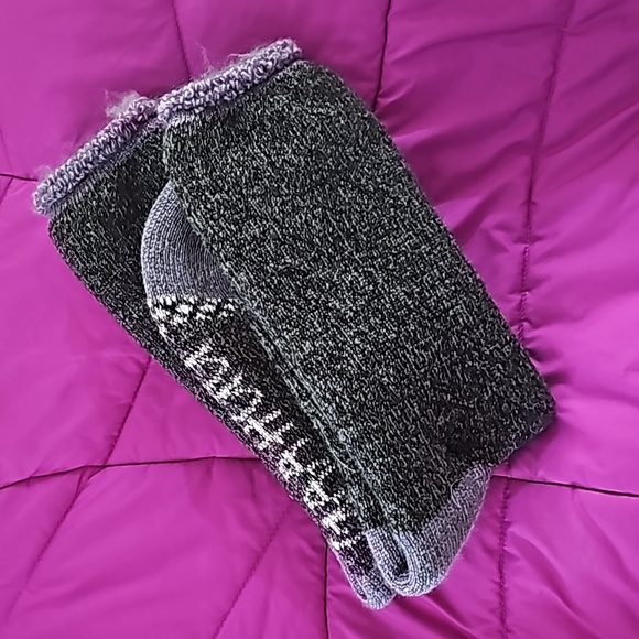 Slipper socks by HuuGaa NWT...grey & lavender W size 9 to 11 - Picture 10 of 10